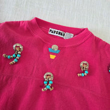 Load image into Gallery viewer, Vintage Pink Beaded Crewneck kids 8/10
