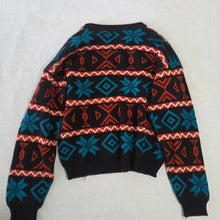 Load image into Gallery viewer, Vintage Knit Pattern Sweater kids 10/12
