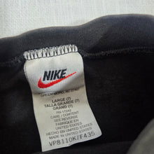 Load image into Gallery viewer, Vintage Nike Black Cotton Tee 5t
