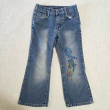 Load image into Gallery viewer, Y2k Floral Flared Jeans 5t
