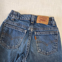 Load image into Gallery viewer, Vintage Levi's 566 Jeans Orange Tab kids 7
