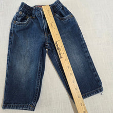 Load image into Gallery viewer, Y2k Levi's Blue Jeans 12 months
