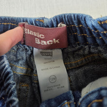 Load image into Gallery viewer, Y2k Levi's Blue Jeans 12 months
