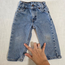 Load image into Gallery viewer, Vintage Levi's 550 Fit Jeans Orange Tab 18-24 months SLIM
