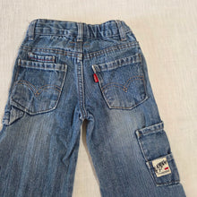 Load image into Gallery viewer, Y2k Levi's Baggy Jeans 3t
