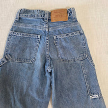 Load image into Gallery viewer, Vintage 90s Levi's Baggy Jeans kids 8 SLIM

