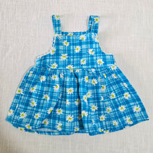 Load image into Gallery viewer, Vintage Daisy Cotton Dress 6-9 months
