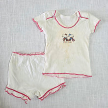 Load image into Gallery viewer, Vintage Hello Kitty Baby Set 6-9 months
