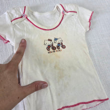 Load image into Gallery viewer, Vintage Hello Kitty Baby Set 6-9 months
