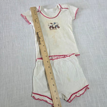 Load image into Gallery viewer, Vintage Hello Kitty Baby Set 6-9 months
