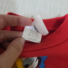 Load image into Gallery viewer, Vintage Donald Duck Crewneck 2t
