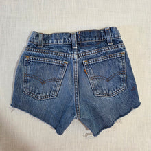 Load image into Gallery viewer, Vintage Levi's Cutoff Shorts Orange Tab kids 9/10

