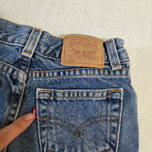 Load image into Gallery viewer, Vintage Levi's 514 Fit Cutoff Jean Shorts kids 8
