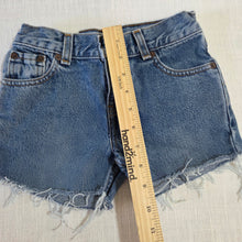 Load image into Gallery viewer, Vintage Levi's 514 Fit Cutoff Jean Shorts kids 8
