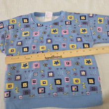 Load image into Gallery viewer, Vintage Geometric Floral Crewneck 4t/5t
