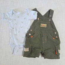 Load image into Gallery viewer, Vintage Bugs Bundle 6-9 months
