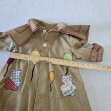 Load image into Gallery viewer, Vintage Bear Neutral Jacket 12-18 months

