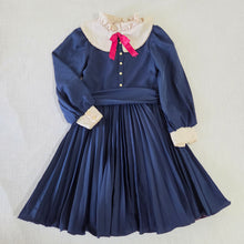 Load image into Gallery viewer, Vintage Classic Navy Dress kids 8
