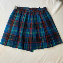Load image into Gallery viewer, Vintage Wool Blend Plaid Skirt 9/10
