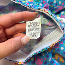 Load image into Gallery viewer, Vintage Tulips + Bows Shorts kids 6/7
