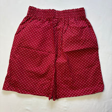 Load image into Gallery viewer, Vintage Tiny Heart Shorts kids 7/8
