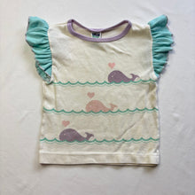 Load image into Gallery viewer, Vintage Whale Girly Shirt 3t
