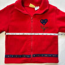 Load image into Gallery viewer, Vintage Heart Flower Sweater 4t
