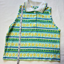Load image into Gallery viewer, Vintage Healthtex Floral + Hearts Shirt kids 8
