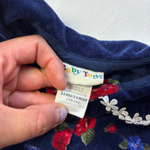 Load image into Gallery viewer, Vintage Velour Floral Bodysuit 3-6 months
