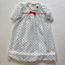 Load image into Gallery viewer, Vintage Small Floral Nightgown 0-3 months
