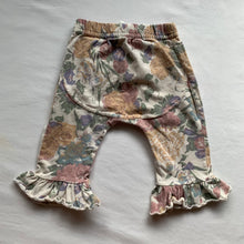 Load image into Gallery viewer, Vintage Floral Pants 0-3 months
