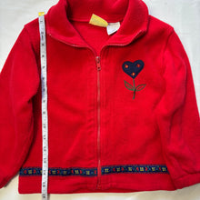 Load image into Gallery viewer, Vintage Heart Flower Sweater 4t

