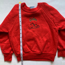 Load image into Gallery viewer, Vintage &quot;Colin&quot; Red Crewneck 2/3t
