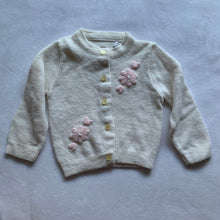 Load image into Gallery viewer, Vintage Cream Knit Flower Cardigan 2t
