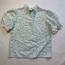 Load image into Gallery viewer, Vintage Blue Floral Blouse 5t/6
