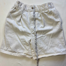 Load image into Gallery viewer, Vintage Polo Ralph Lauren Cream Shorts kids 7
