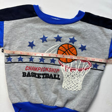 Load image into Gallery viewer, Vtg 90s Joggles Basketball Sweatshirt 5/6

