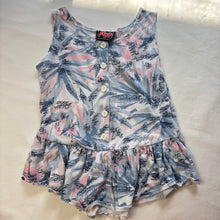 Load image into Gallery viewer, Vintage Summery Pattern Sleeveless Shirt kids 8/10
