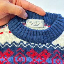 Load image into Gallery viewer, Vintage Knit Pattern Sweater 4/5t
