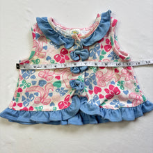 Load image into Gallery viewer, Vintage Bows + Hearts Shirt 12 months
