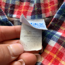 Load image into Gallery viewer, Vintage Plaid Buttondown Shirt kids 12/14
