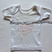 Load image into Gallery viewer, Vintage &quot;I Love My Mommy &amp; Daddy&quot; Tee 6-9 months
