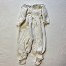 Load image into Gallery viewer, Vintage Musical Bears Knit Footed PJs 3 months
