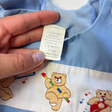 Load image into Gallery viewer, Vintage Musical Bears Jon Jon 6-9 months
