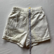 Load image into Gallery viewer, Vintage Saks Fifth Ave White Shorts 3t
