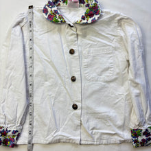 Load image into Gallery viewer, Vintage Floral Pop Buttondown 5t
