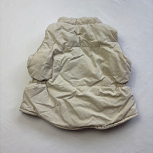 Load image into Gallery viewer, Vintage GAP Beige Puffer Vest 12-18 months
