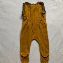 Load image into Gallery viewer, Vintage Bear Caramel Footed PJs 3-6 months
