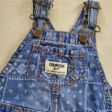 Load image into Gallery viewer, Oshkosh denim pattern shortalls 6 months
