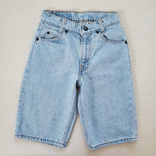 Load image into Gallery viewer, Vintage Levi&#39;s 550 fit jean shorts orange tab 24 inch waist
